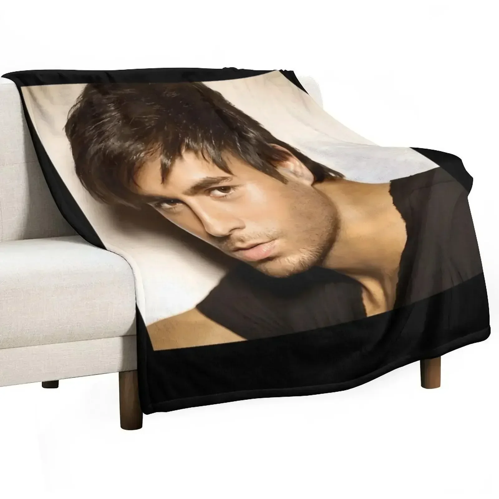 

rumahuya enrique iglesias Throw Blanket Extra Large Throw Quilt blankets ands Hairys Blankets