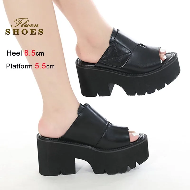 

Black Simple Women Peep-toe Shoes Platform Sandals 8.5CM Super High Heel Slippers Casual Versatile Lady Height Increase Slippers