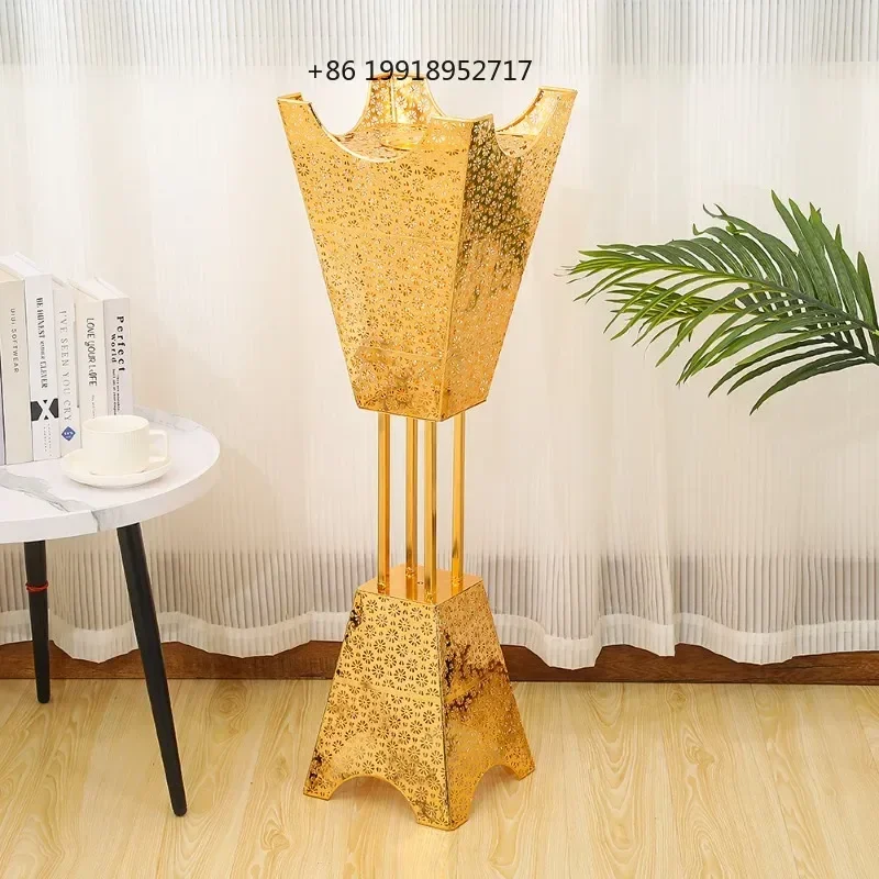 Nordic Church Incense Burner Aromatherapy Table Golden Four-cornered Incense Burner Classical Creative Home Decorations JJ658