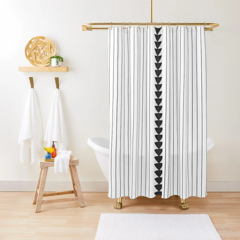 

Black and White Boho Triangle and Line Pattern Design Shower Curtain Bathroom Fabric Shower For Bathrooms For Bathrooms Curtain