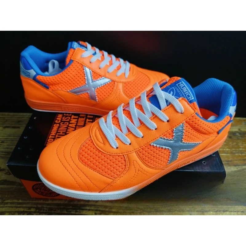 

Original Brand Men Turf Football Shoe Top Quality Indoor Soccer Shoe Designer Flat Bottom Football Trainers Gym Shoe 40-42