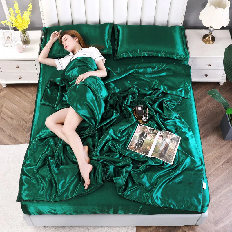 Luxury Emulation Silky Quilted Quilt Queen High End Spring Summer Satin Quilts Mechanical Wash Soft Comfortable Thin Comforter