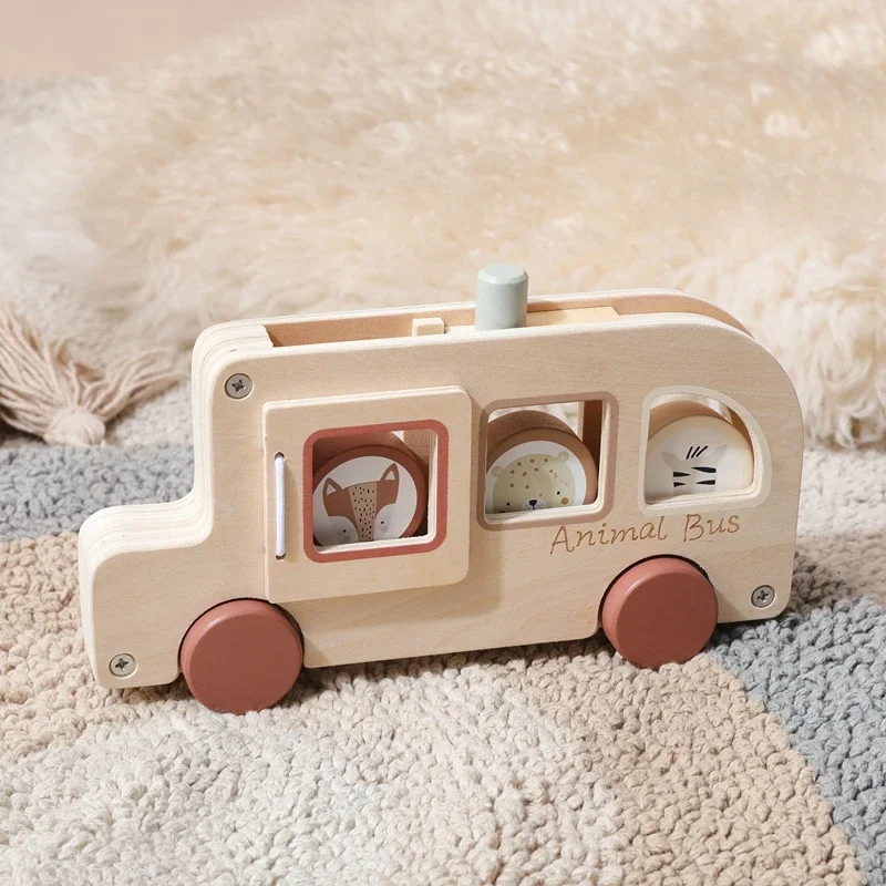 Wooden Bus Montessori Hand-pushed Car Hand-eye Coordination Exercise Toys Parent-child Interactive Games Gifts