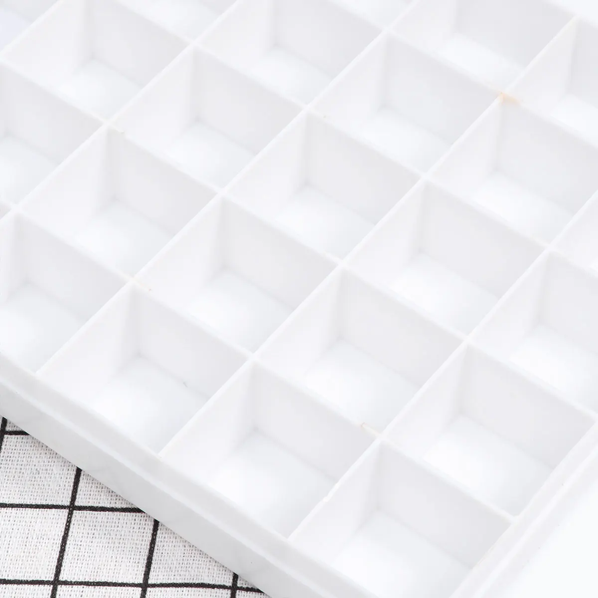 

Soft-cover Paint Box 48 Grids Gouache Case Paint Tray DIY Painting Tool Paint Box for Students