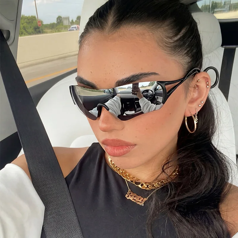 

2026 New Fashion Sports Cycling Sunglasses Windproof Outdoor Hiking Sunglasses Women's Colorful Coated One-Lens Sunglasses UV400
