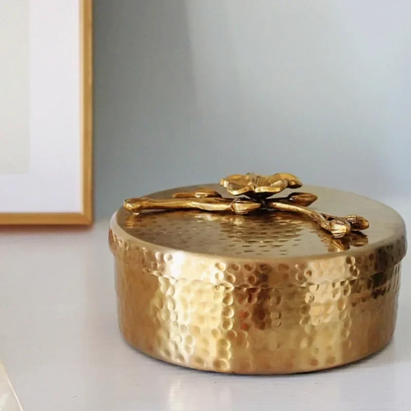 

European Type Brass Small Storage Box Between Model Bedroom Desktop Decoration Box Girl Jewelry Receives Box Pendulum