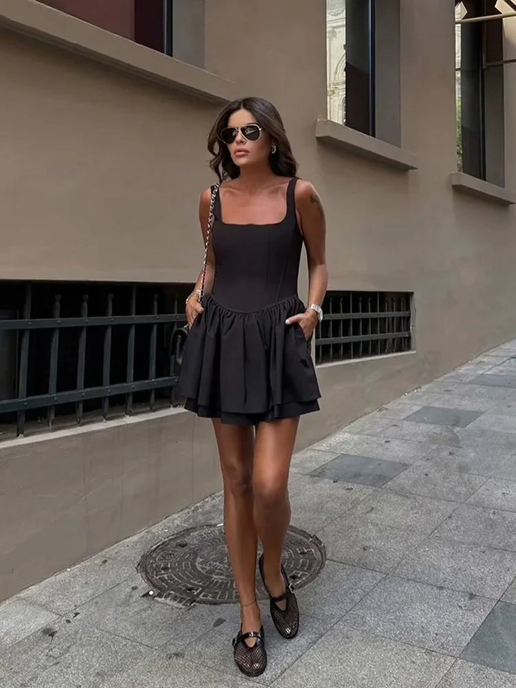 

Women's Solid Colour Commuter Dresses New Sexy Backless Sleeveless Waistless Halter Short Dresses Casual Elegant Women's