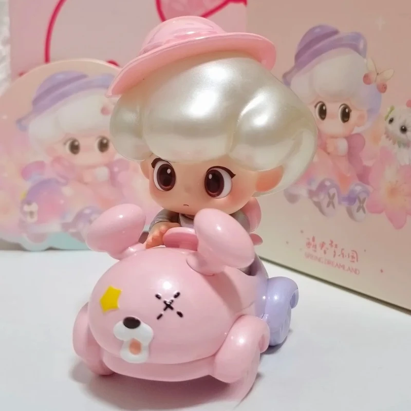 MOLLY TEA x INSTINGTOY Co-sign Limited Edition Figurine Awakening