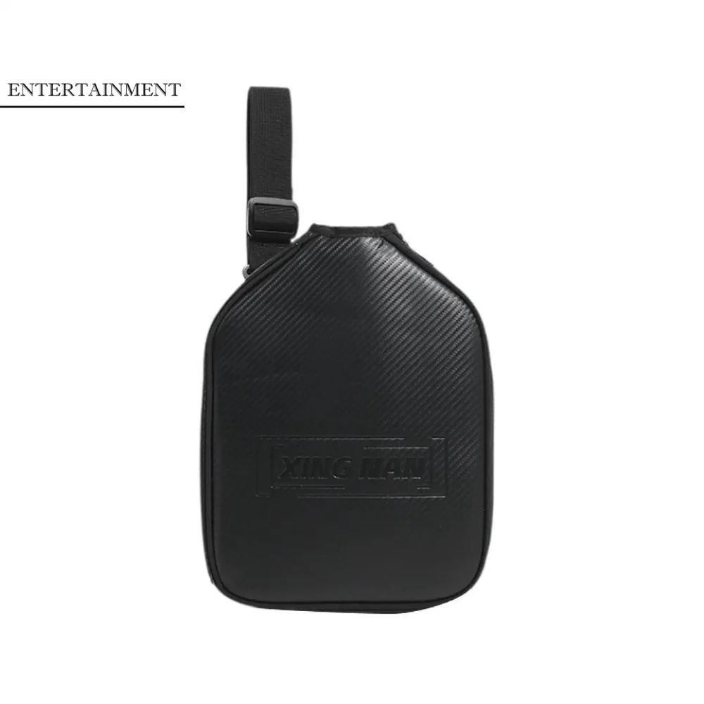 Crossbody Pickleball Shoulder Bag Adjustable Large Capacity Pickleball Paddle Cover Black Comfortable Straps Sports Fitness Bag