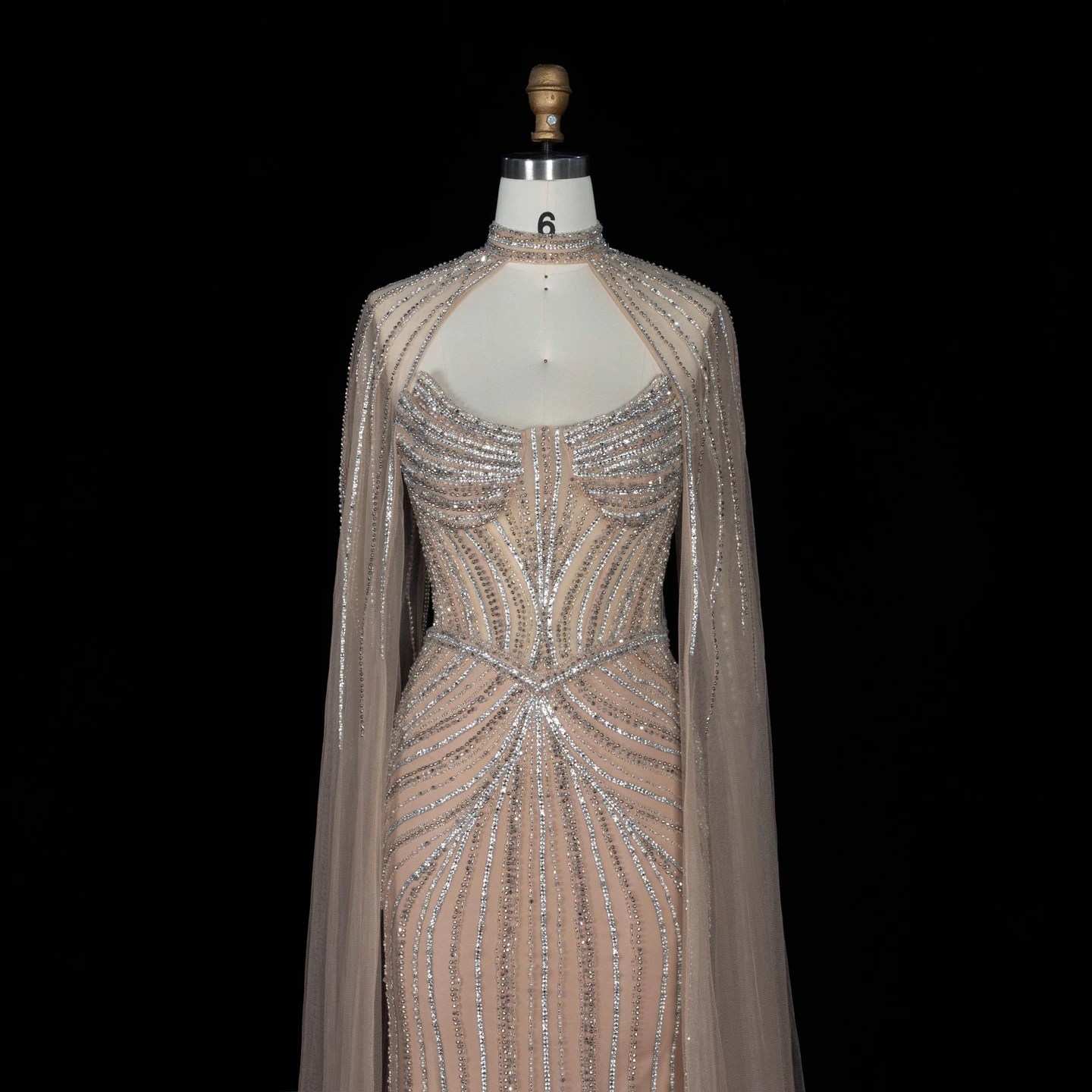 Sharon Said Abendkleid, luxuriöses Meerjungfrauen-Tüllkleid, trägerlos, mit Kristallen und Perlen, arabisch, Dubai, formelles Hochzeits- und Partykleid, SS140, maßgeschneidert – Detail 7
