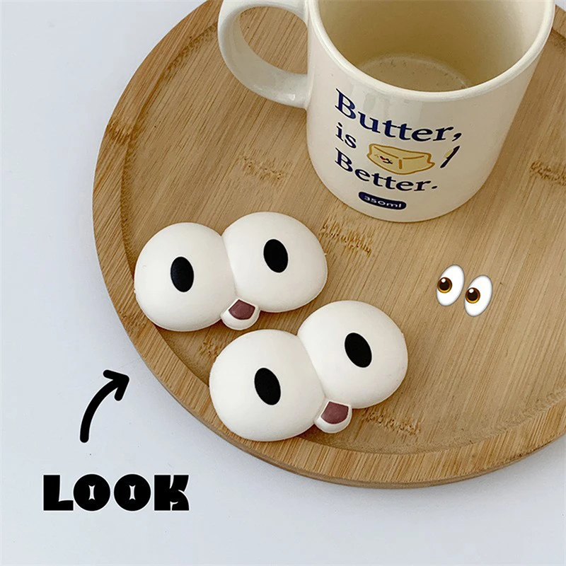 

Personalized Funny Big Eyes Clogs Cute Shoe Flower Accessories Pattern Shoe Accessories Creative Cartoon Funny Big Eyes Buckles