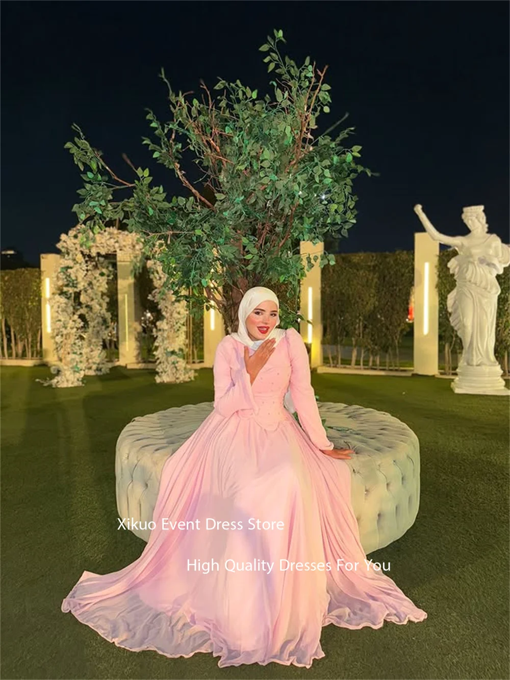 فساتين سهرة شيفون وردية متواضعة من Xikuo فساتين كوكتيل ذات ثنيات عالية وأكمام طويلة فستان ماكسي للحفلات الراقصة حسب الطلب