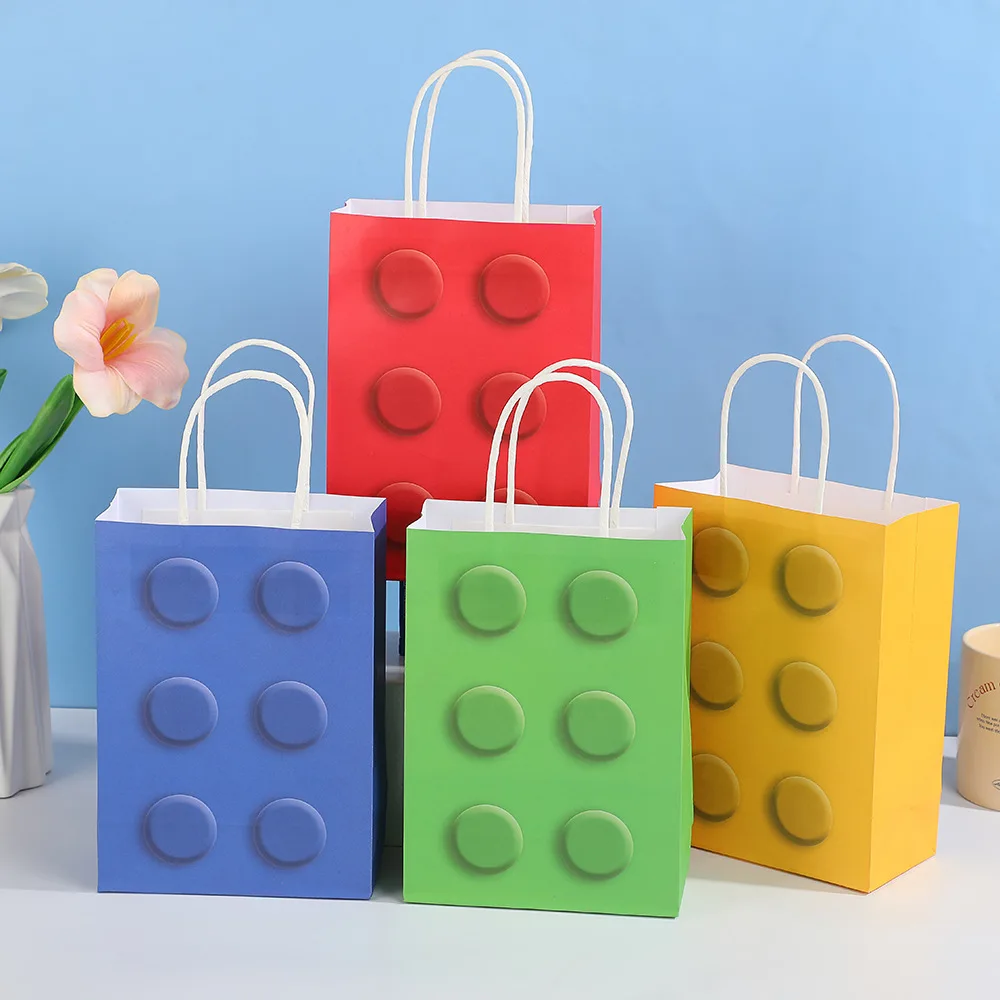 שקיות בעיצוב לגו 