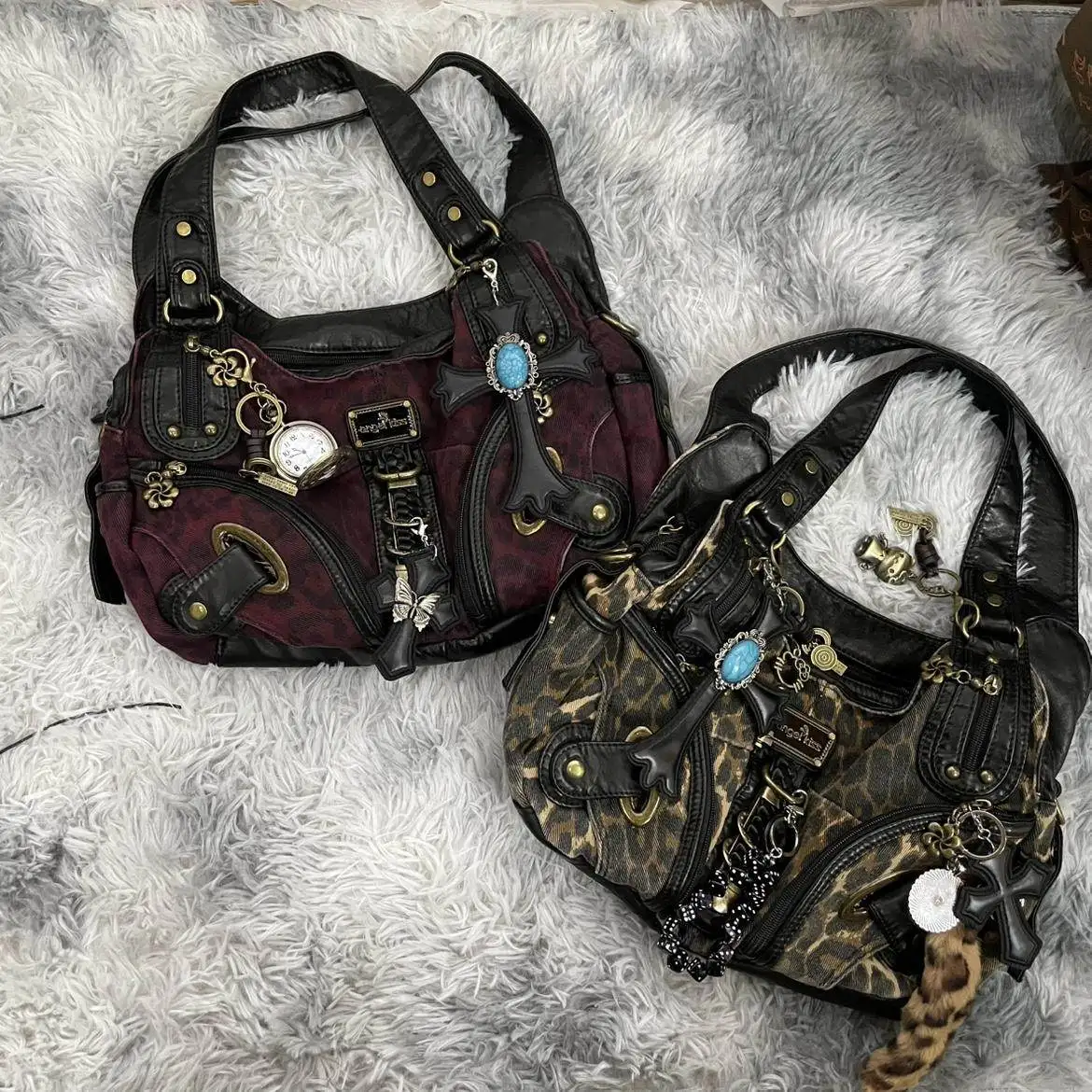 

Niche Designer Brand New High Quality Retro Y2K Fashion Leopard Print Shoulder Crossbody Bag Women's Motorcycle Handbag Hot Sale