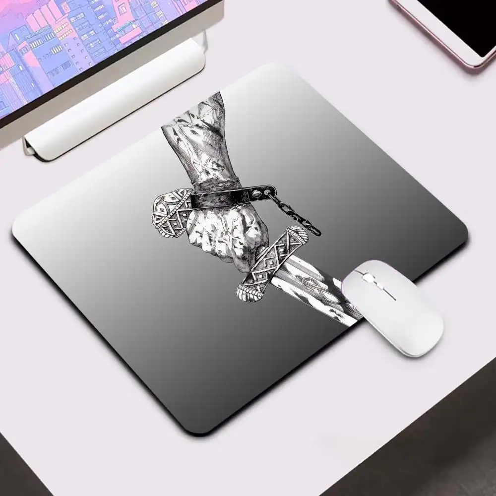 Samurai Sword Game Mouse Pad Square Rubber Anti-slip Mousepads HD Computer Office Game Table Mats Small Decor Desk Pads 450*400
