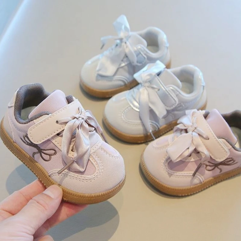 Child Sports Shoe2025season New Korean Version Child Soft Soled Board Shoe Simple and Lightweight Girls Slip Casual Walking Shoe
