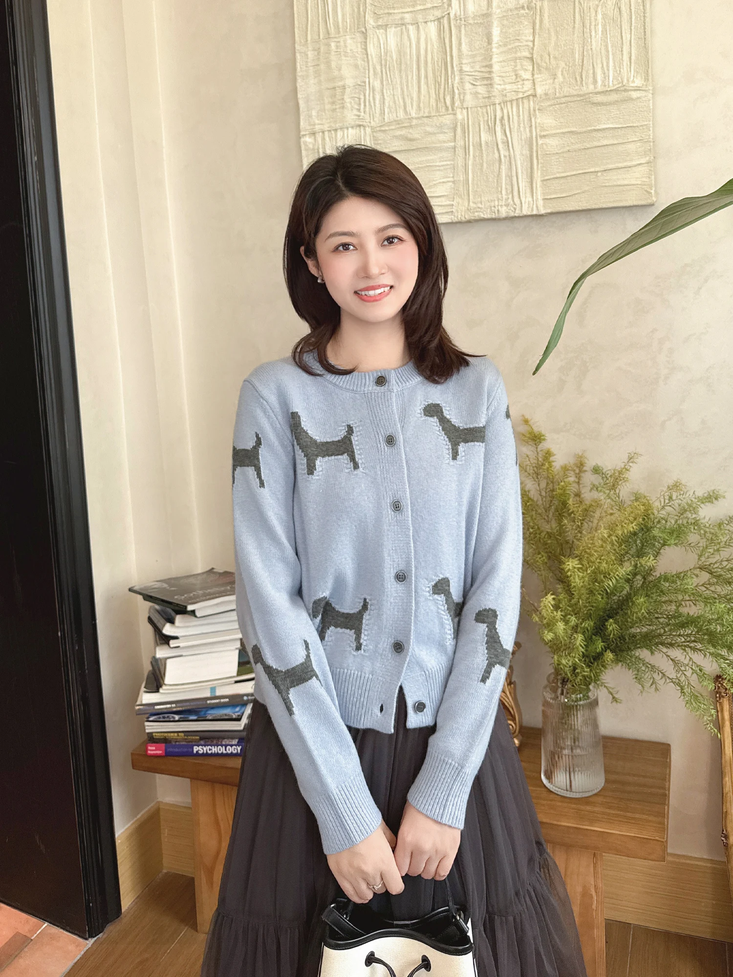 

Вязаный свитер Zillal из чистой шерсти, утепленный, свободного кроя, с омолаживающим дизайном, повседневный, комфортный, с длинными рукавами, круглым вырезом, для женщин