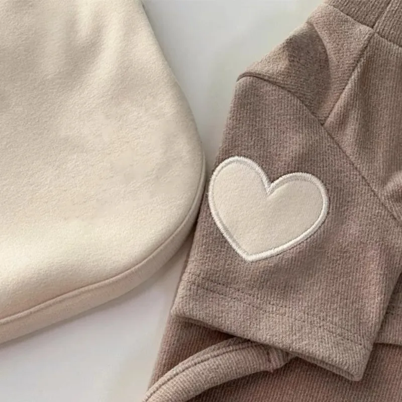 Liebe besticktes Hundesweatshirt Haustier warme Kleidung Teddy einfarbiges Unterhemd Bichon weicher Pullover Winter Hundekleidung