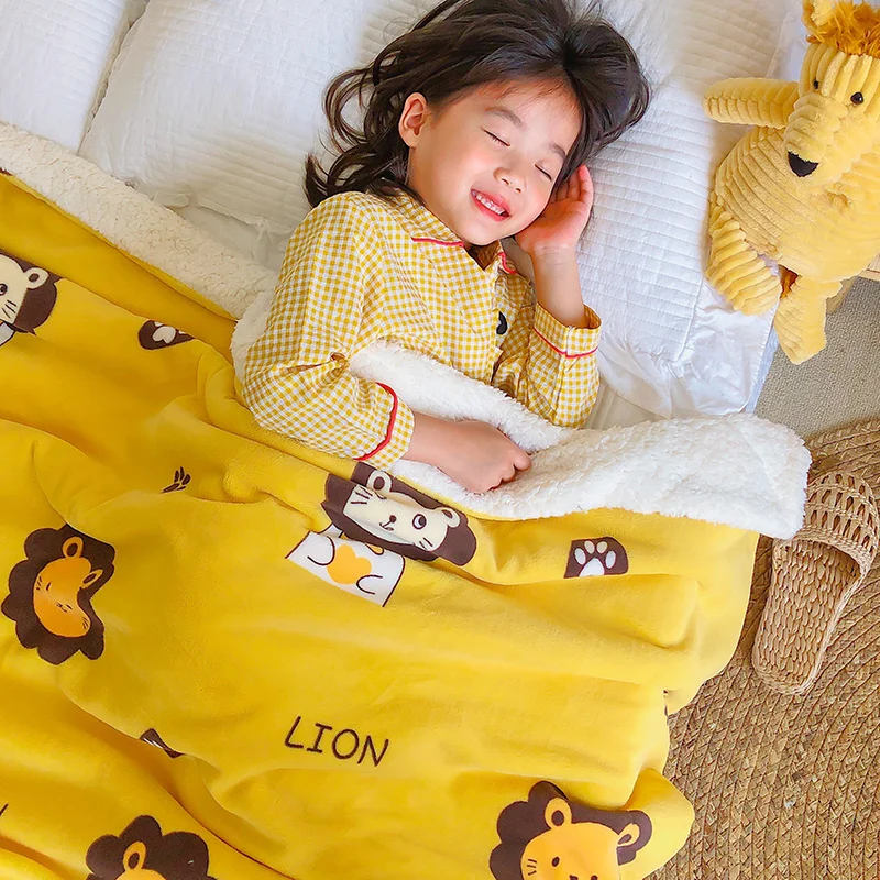 2023 Lowest Price Customized super cozy Materials /Size/Weight Top Seller kids Summer Embroidery Blankets