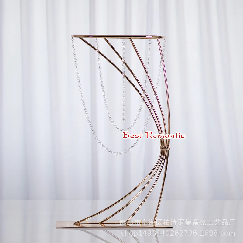 Goldener Hochzeitsblumenständer, 80 cm hohe Vase, Eisen-Blumendisplayrahmen, Hochzeitsdekoration, für Feiertagsveranstaltungen. – Detail 7