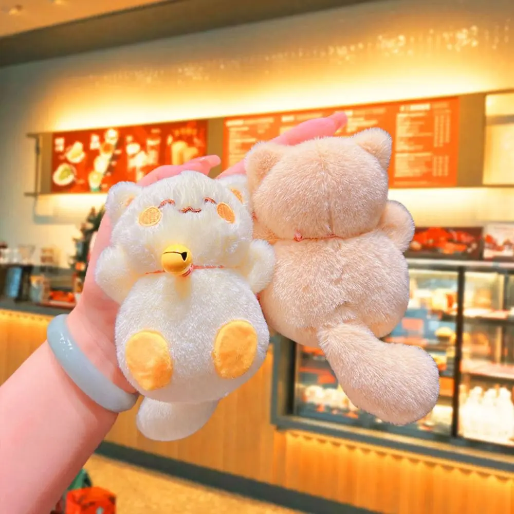 Kreatywny mały dzwonek kot na szczęście brelok kreskówka śliczne Maneki Neko lalki torba wisząca piękny pluszowy kot wisiorek dziecko dziewczyna chłopiec