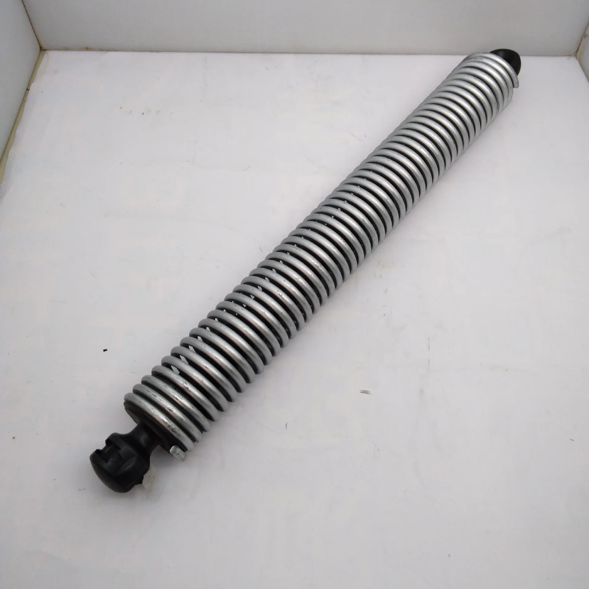 51247185905 CAR Rear Trunk Tension Spring Shock Absorber / Right for BMW F01 F02 F03 F04 With Spring