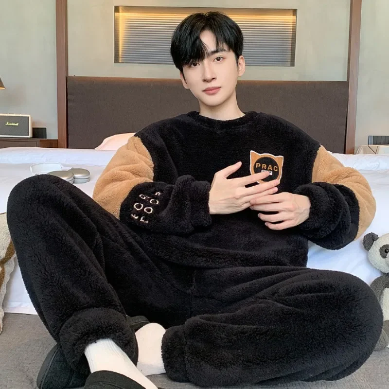 Large Size Thicken Flannel Pajamas Men Winter Warm Plush Soft Sleepwear Korean Student Cartoon Loose Homesuit Thermal Outfits
