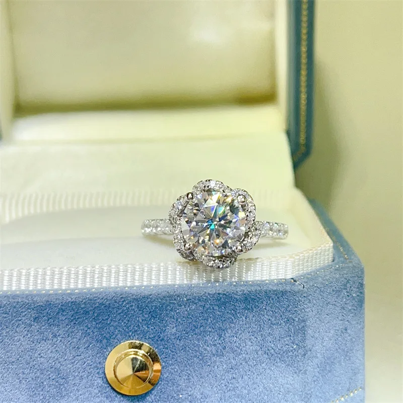 Daily Moissanite PT950 Platinum 2 Carat Rose Bloom Ring for Women, create low-key luxury and comfortable wearing experience