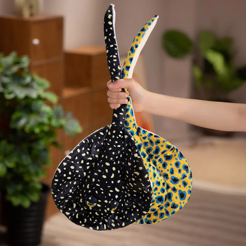 Nieuwe 25-50 cm Simuleren Spider & Ray Knuffel Spider Pop Gevuld Zacht Dier Kussen Leopard Ray Halloween decor Party