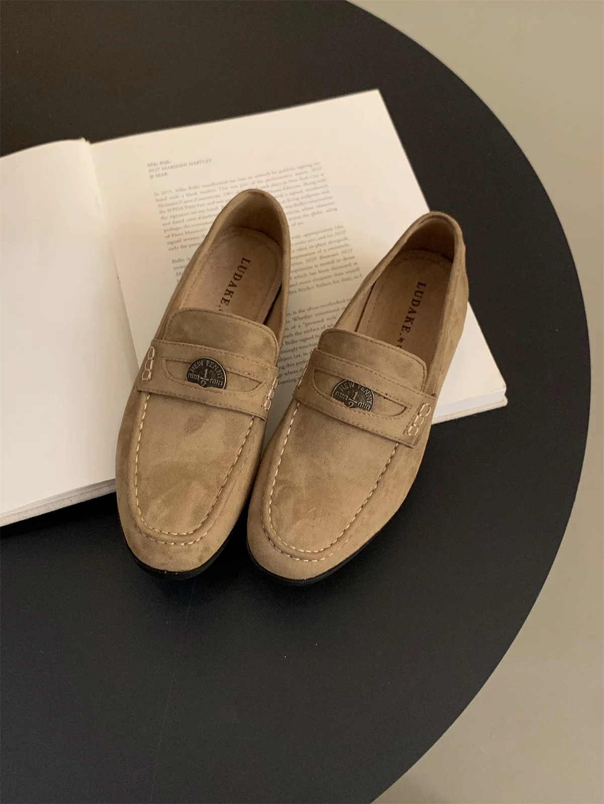 Flats Classic Ladies Slip-on Handmade Penny Loafers Autumn 2024 New Designer Mules Shoes Female Retro Moccasins Zapatos De Mujer