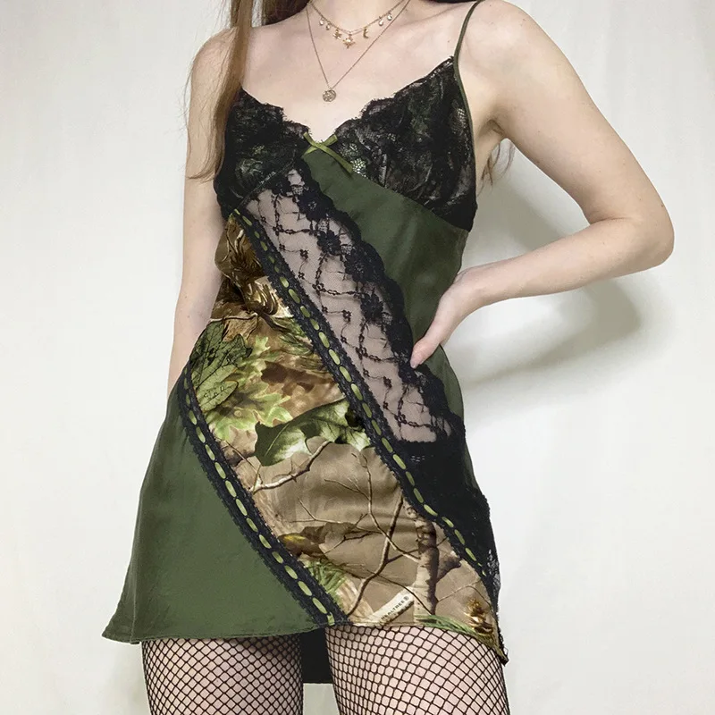 

Womens Dresses 2024 Summer New Green Leaf Printed Lace Spliced Mini Camisole Dress Sexy V-neck Backless Perspective Short Skirt