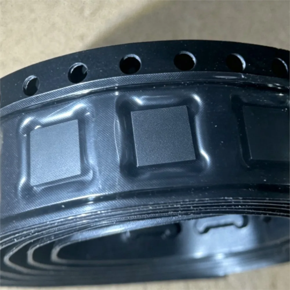 1-20PCS TPS2420 TPS2420RSAR 43840IRZ ISL43840IRZ 2432L SE2432L-R SE2432 PIC18F25J50-I/ML PIC18F25J50