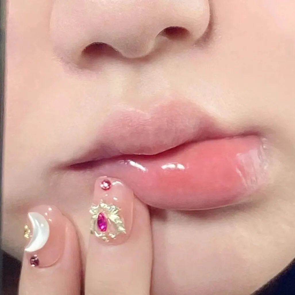 Herorangehr218 Lippenbalsem Hydraterende Anti-Lippenbalsem Gemakkelijk Te Dragen Anti-Crack Lippenstift Kleur Lipgloss Make-Up Lipverzorging Cosmetica