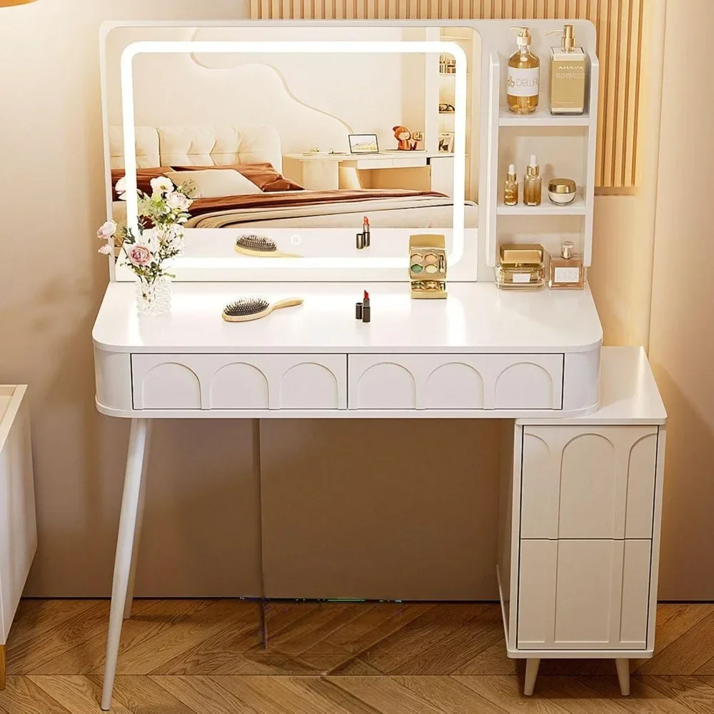 Tablede maquillage avec miroirs éclairés et 4 tiroirs, grande coiffeuse avec station de développement dans la chambre à coucher