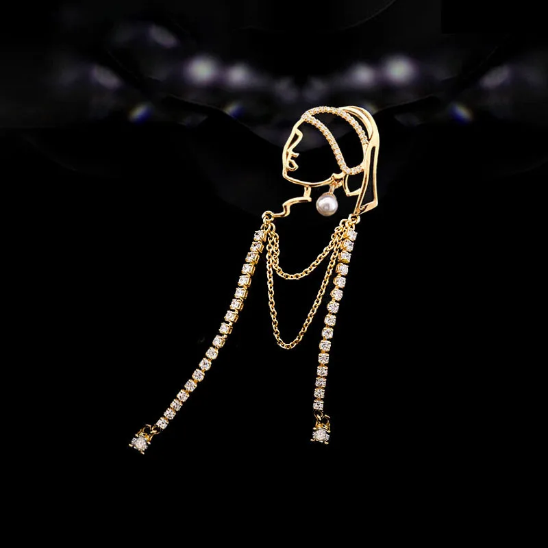 

Classic Girl Wearing Pearl Earrings Brooches For Women Fashion Rhinestone Tassel Dangel Brooch Personalized Design Party Pins