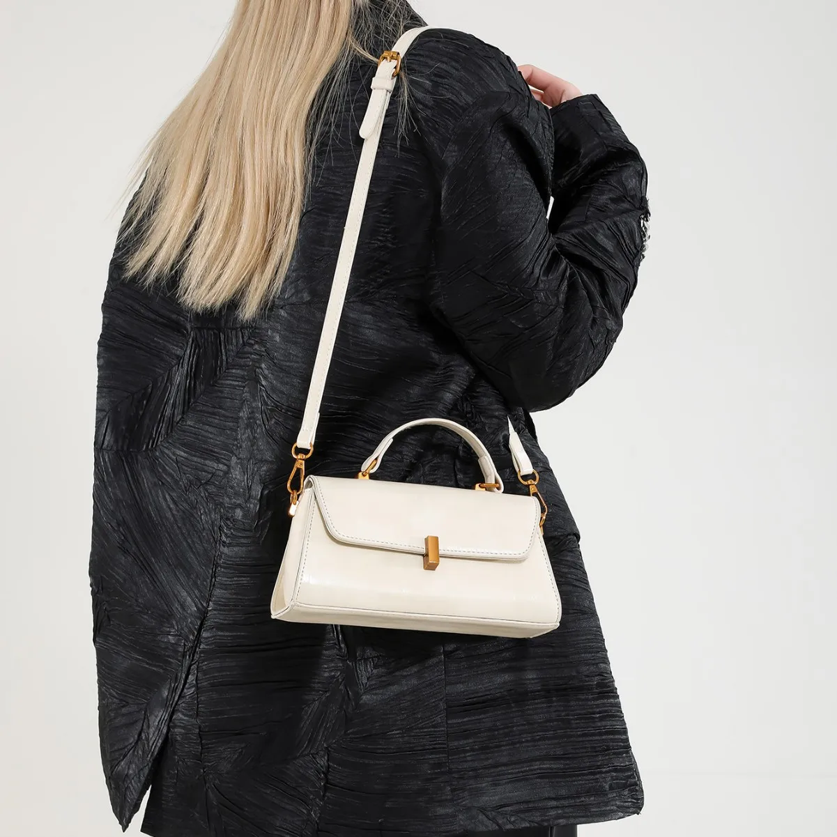 

Винтажная квадратная сумка из вощеной кожи, минималистичный кошелек с замком для женщин, сумка через плечо в стиле ретро, классическая сумка через плечо с верхней ручкой