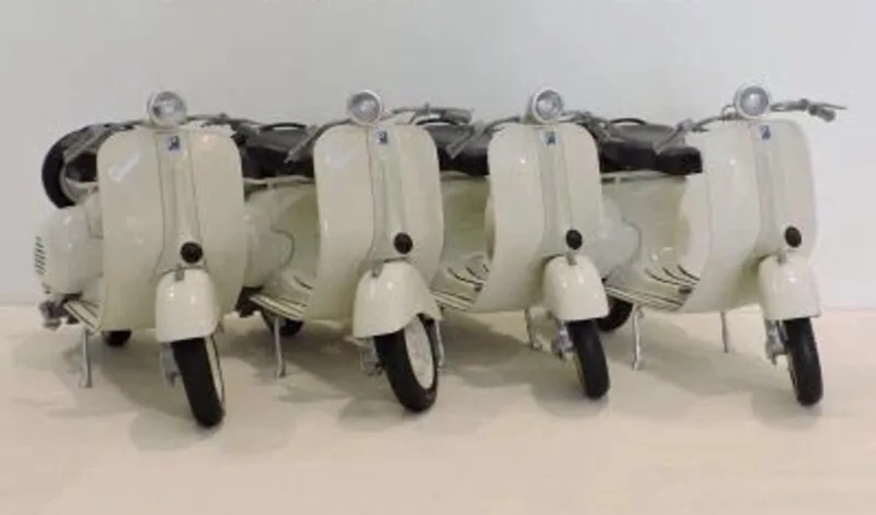 

Large 1/6 New Arrival Special Price Die-cast Metal Italian Classic Vintage Motorcycle Model Furniture Display Collection Toys