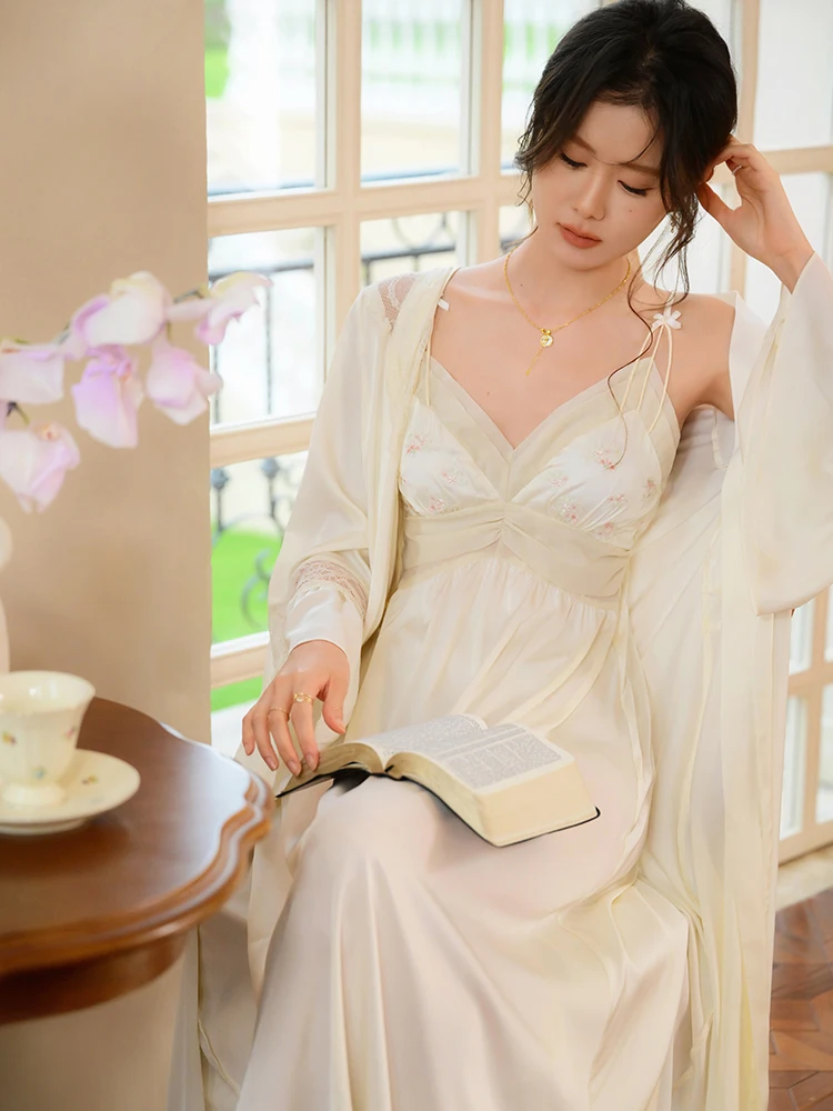 elegante-conjunto-de-ropa-de-dormir-para-mujer-estilo-corte-con-bordado-de-seda-de-hielo-sexy-bata-larga-con-tirantes-y-almohadilla-para-el-pecho-novedades-de-primavera