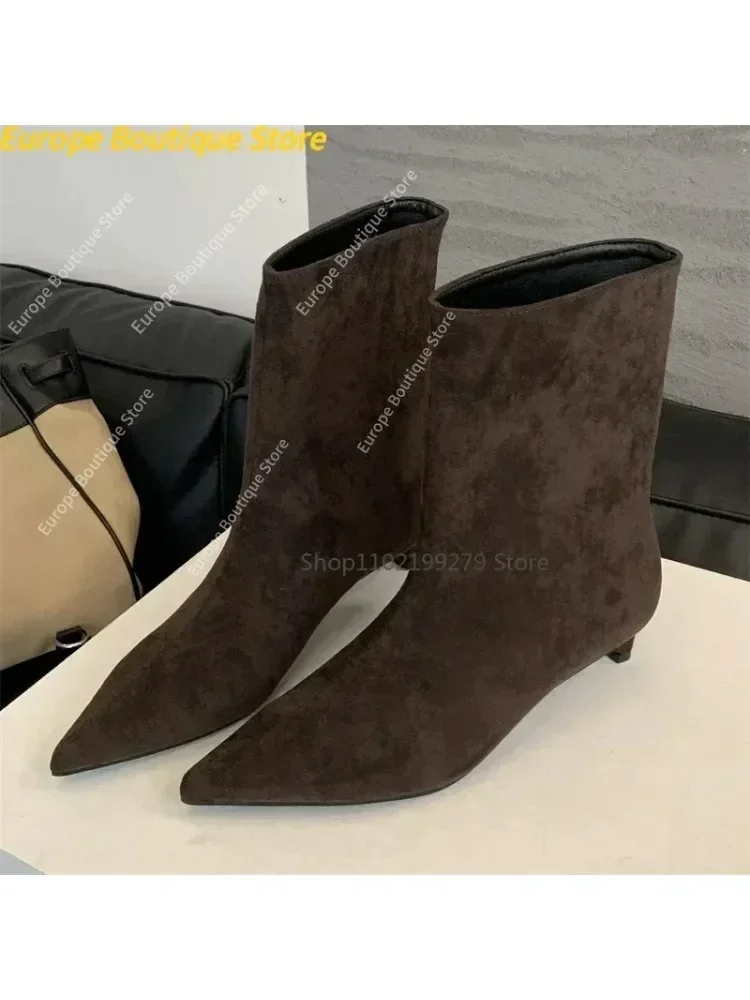 Bottines Vintage à bout pointu pour femmes, chaussures De styliste à talons bas et fins, courtes et modernes, nouvelle collection automne hiver 2025