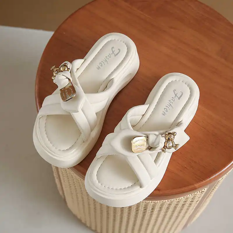 Verão aberto de volta designer de luxo sapatos femininos chinelos sandálias sapatos devido à sandália tênis esportes tenni novo em