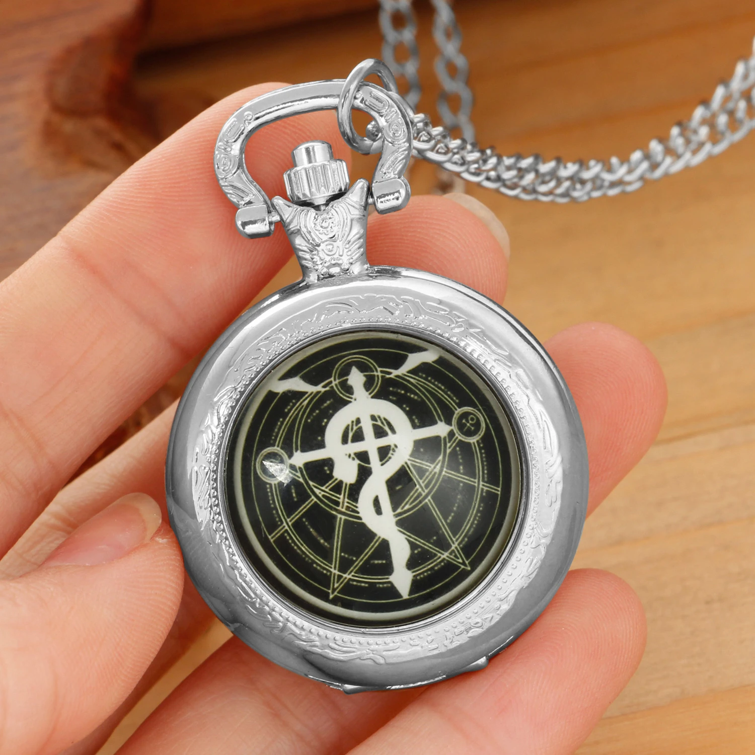 แฟชั่นเงินสแตนเลสแก้วโดมควอตซ์สร้อยคอนาฬิกาพ็อกเก็ตนาฬิกาผู้หญิงเครื่องประดับจี้