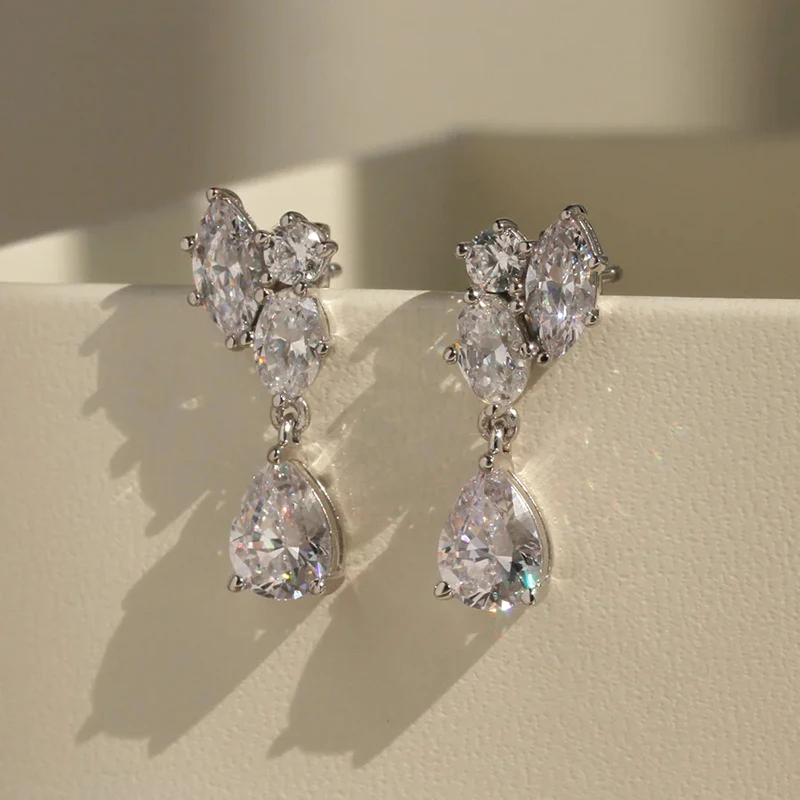 Huitan Crystal Pear Cubic Zirconia Drop Earrings for Women Silver Color Temperament Female Dangle Earrings Wedding Trend Jewelry