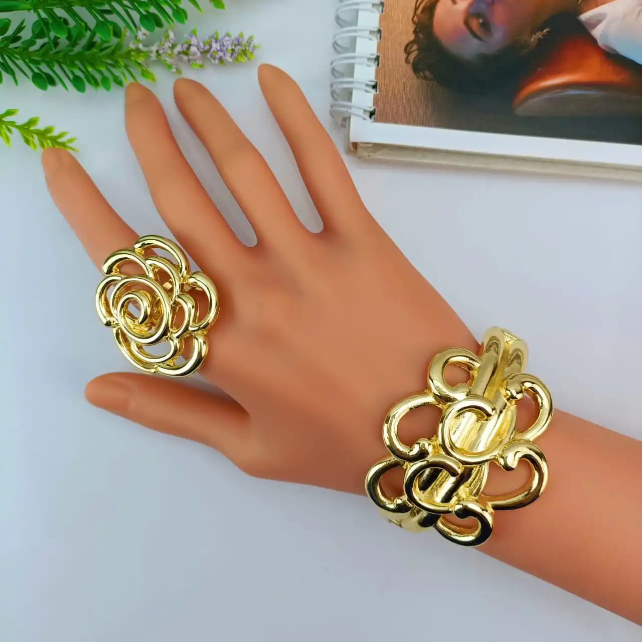 مجموعة مجوهرات إيطالية اللون الذهبي ، قلادة إفريقي ، أساور ، أقراط ، هدية زفاف نيجيرية