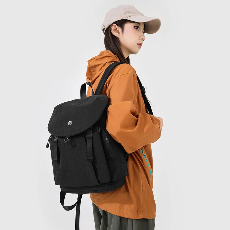 2026 New Model Schoolbags for Middle School Students, Boys, Junior High School Girls, High School Students, Ultra-Lightweight, Weight-Reducing Men's Backpacks with Large Capacity