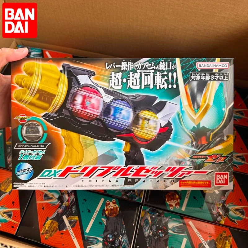 

Оригинальный набор Bandai DX Kamen Rider ZZZ: Тройной пистолет-пулемет Zetzter и двойная капсула-трансформер для детских косплеев и ролевых игр