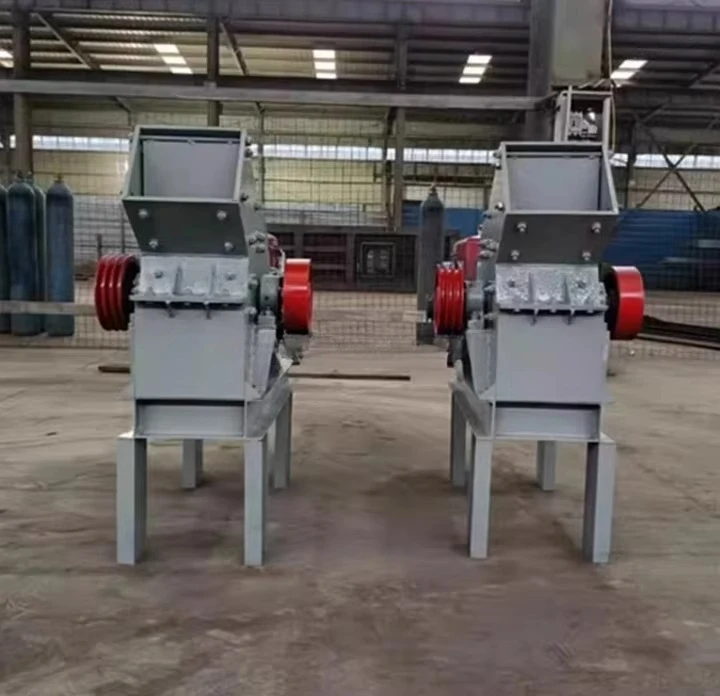 Lowest Price Hammer Crusher  Small Scale Hammer Crusher Machine Miniature Movable Hammer Crusher