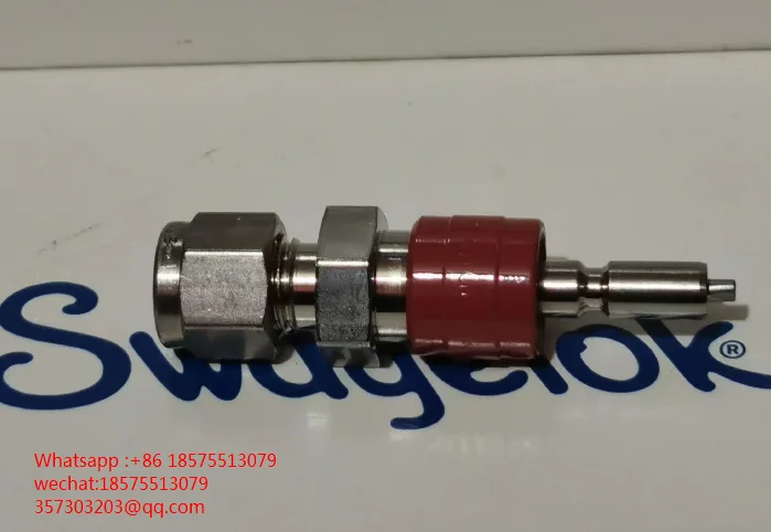 Swagelok SS-QC4-B-400 SS-QC4-D-400 스테인리스 스틸 계기용 퀵 커넥터, 0.2Cv, 1/4 인치 붙박이 케이싱 조인트, 1 개