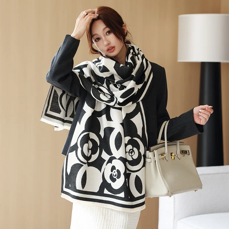 

Thickened Faux Cashmere Camellia Scarf - Women's Winter Versatile Stylish Warm Cold-Resistant Shawl