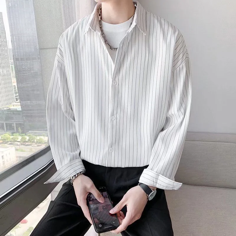 

2023 Men Spring Autumn New Oversize Striped Shirts Men's Casual Streetwear Blouses Male Korean Long Sleeve Loose Shirts I203