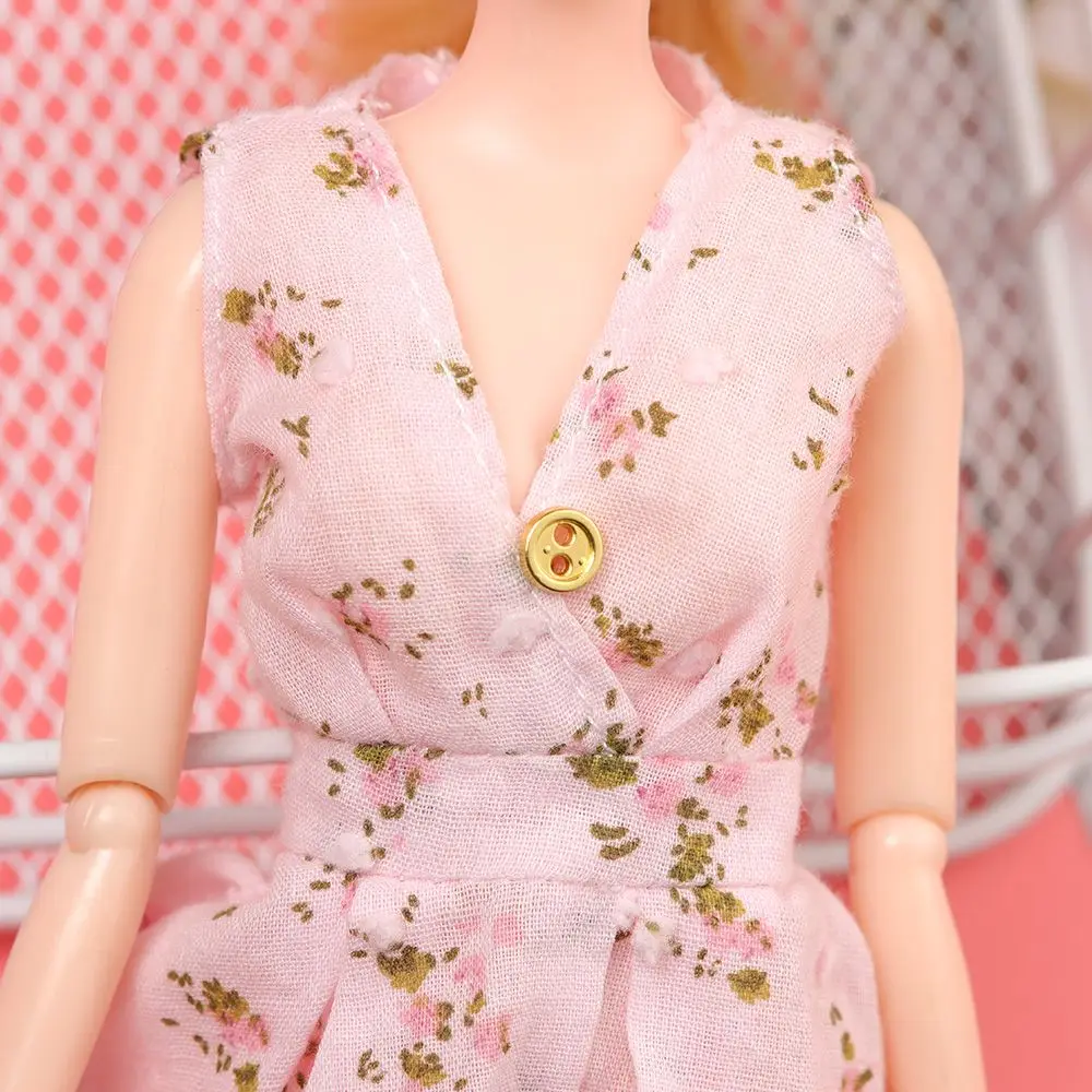 20pcs Cute Dollhoues Miniature Two Holes Mini Metal Buttons DIY Doll Clothes Dolls Strap Buckles Clothing Sewing Craft